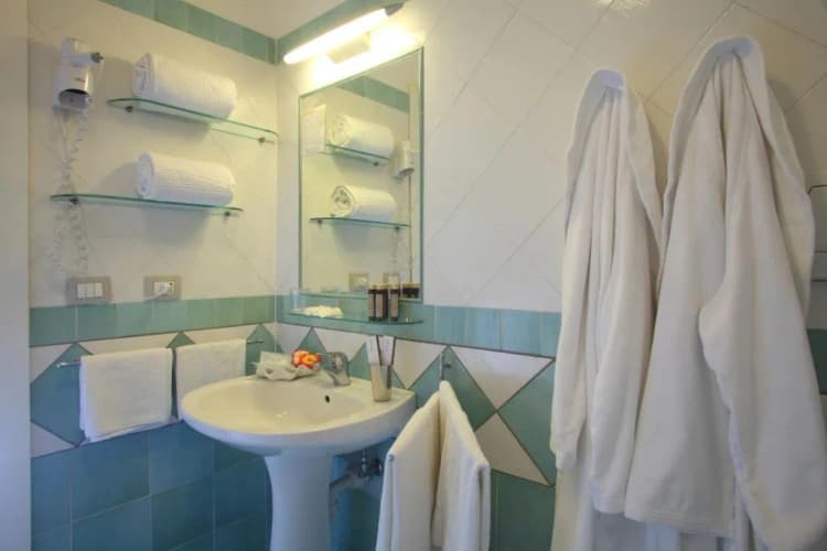 Double or Twin SUPERIOR Room, Hotel Matarese, Naples