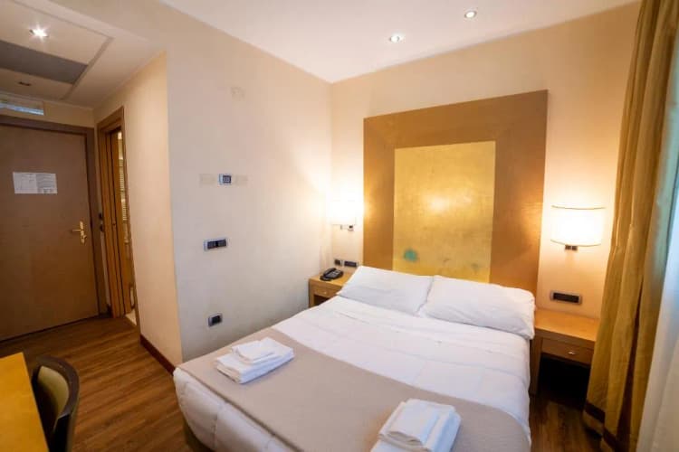DOUBLE SINGLE USE STANDARD Room, Tiffany Milano, Milan