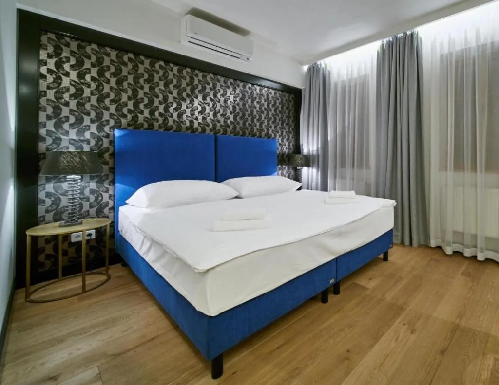 DOUBLE CLASSIC Room, Antik Hotel Prague, Prague