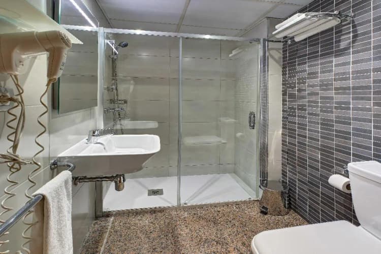 DOUBLE SINGLE USE STANDARD Room, Nuevo Triunfo, Barcelona