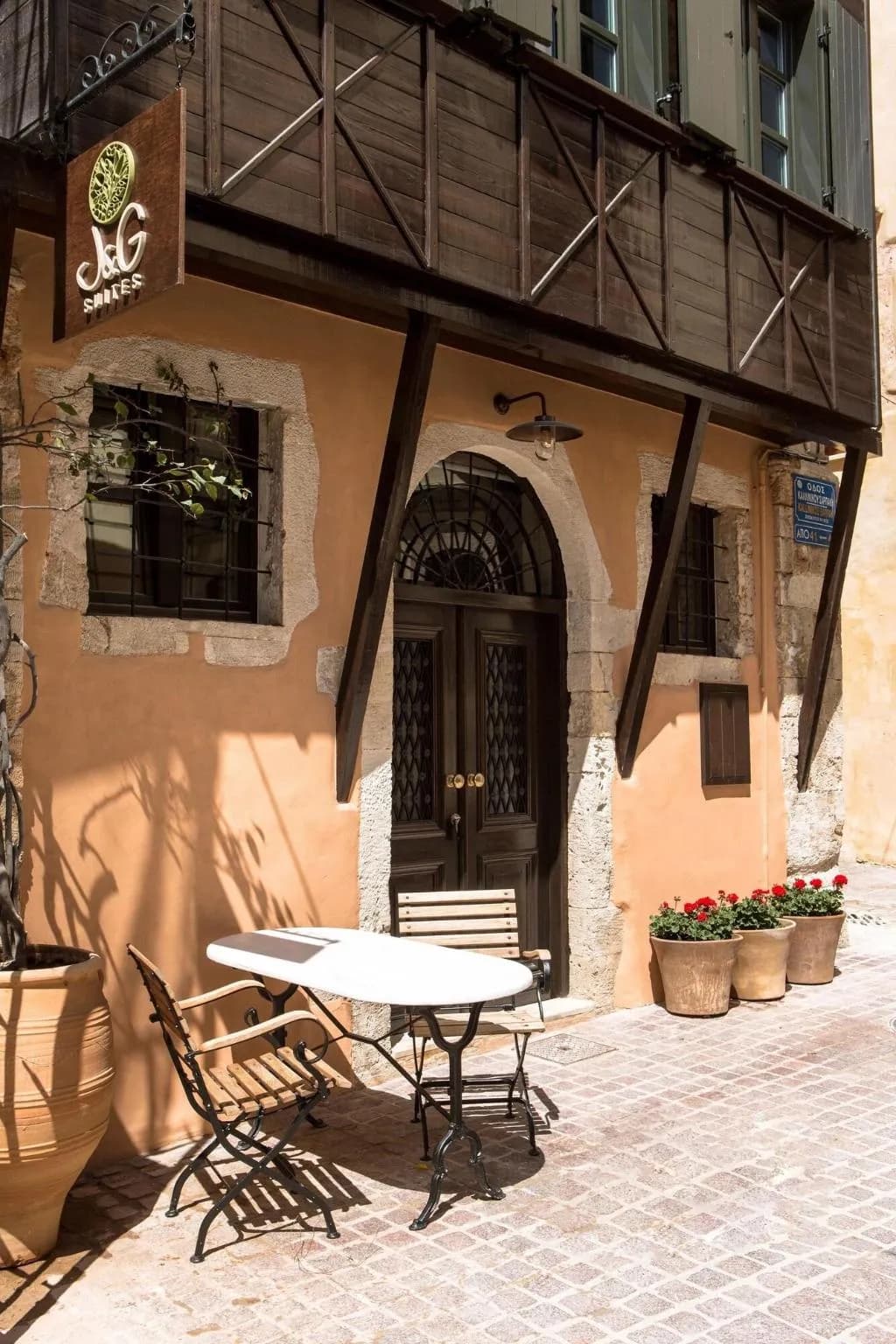 General view, J&G Suites, Crete