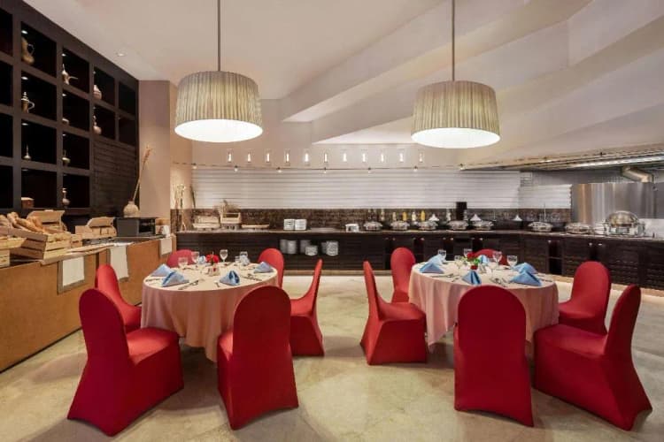 Bar, Ramada Plaza by Wyndham Dubai Deira, Dubai