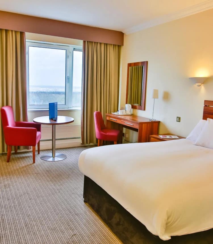 Double or Twin STANDARD Room, Tara Towers, Dublin