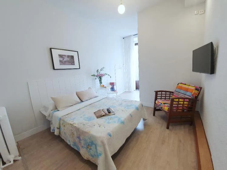 DOUBLE STANDARD Room, Hostal Alicante, Madrid