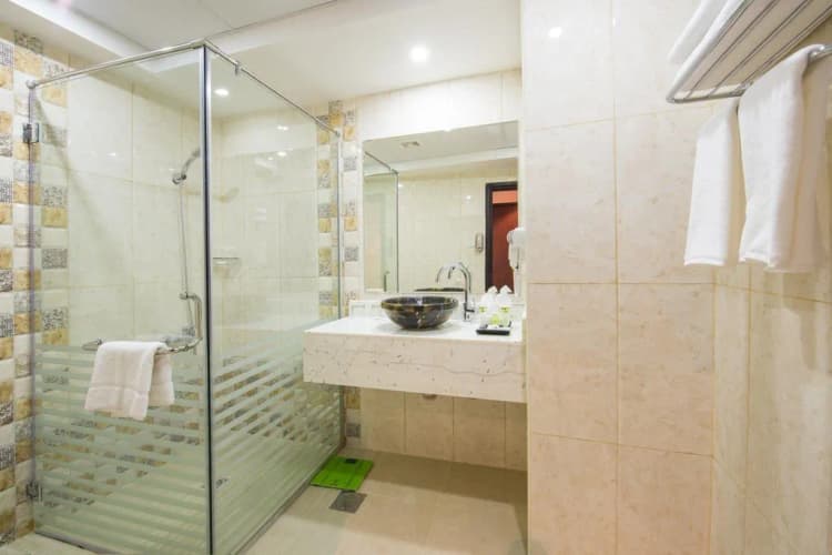 DOUBLE DELUXE Room, Royal Tulip Hotel ex Al Farej, Dubai