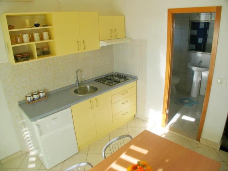 APARTMENT CAPACITY 2 Room, Olga, Split