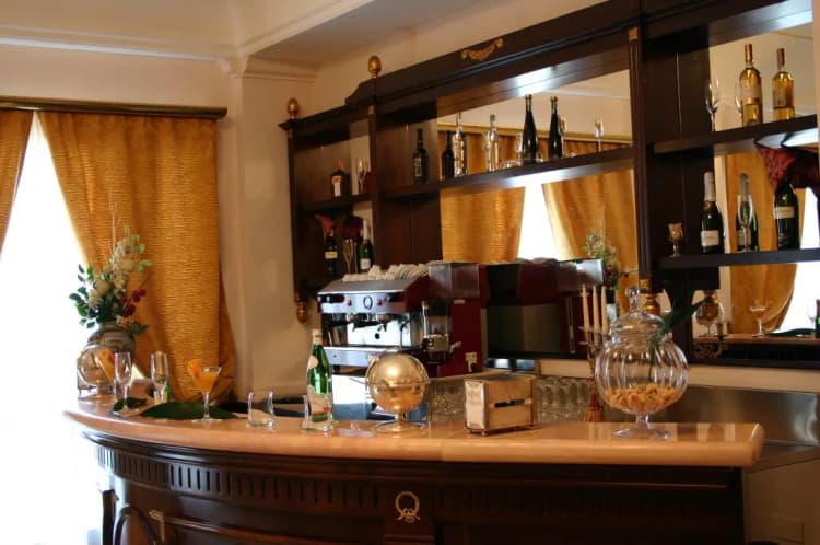Bar, Grand Hotel Palace, Palermo