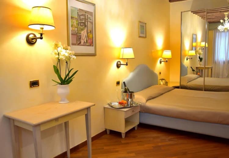 Double or Twin STANDARD Room, Residenza Favaro, Venice