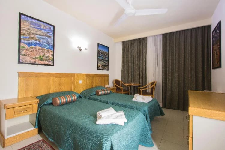 Double or Twin STANDARD Room, Canifor Hotel, Malta