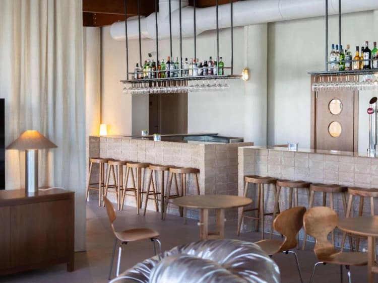 Bar, Ibis Valencia Alfafar, Valencia