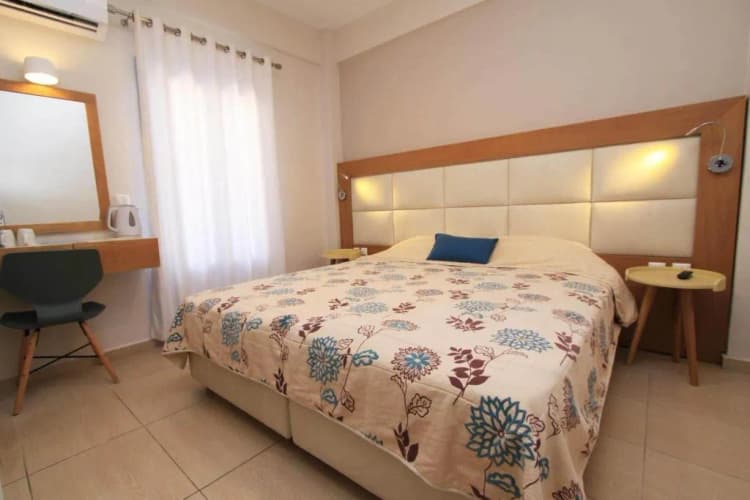 DOUBLE STANDARD Room, Villa Roussa, Santorini