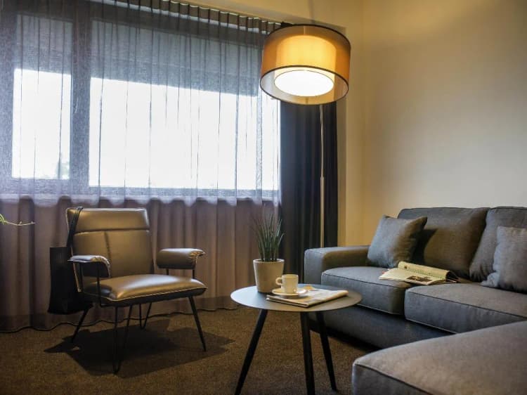 APARTMENT ONE BED Room, Aparthotel Adagio Amsterdam City South, Amsterdam