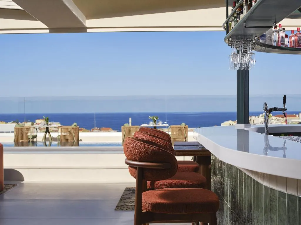 Bar, Hilton Garden Inn Chania City, Crete