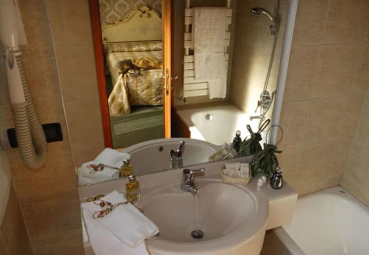 DOUBLE CITY VIEW Room, Gorizia A La Valigia, Venice
