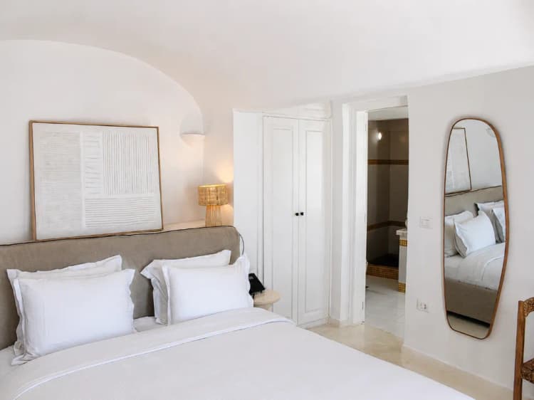 APARTMENT WITH DOUBLE BED Room, Cocoon Suites, Santorini