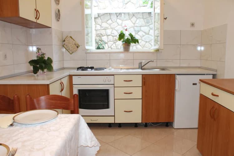 APARTMENT CAPACITY 4 TWO BEDROOMS Room, Apartments Bulic, Dubrovnik
