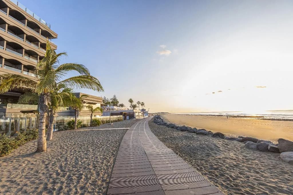 Beach, Hotel Faro, a Lopesan Collection Hotel, Gran Canaria