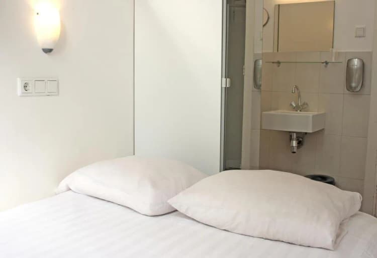 DOUBLE STANDARD Room, Max Hotel Amsterdam, Amsterdam