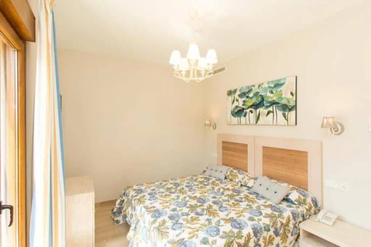 FAMILY ROOM STANDARD Room, Villas AV Las Lomas de Marbella, Costa Del Sol