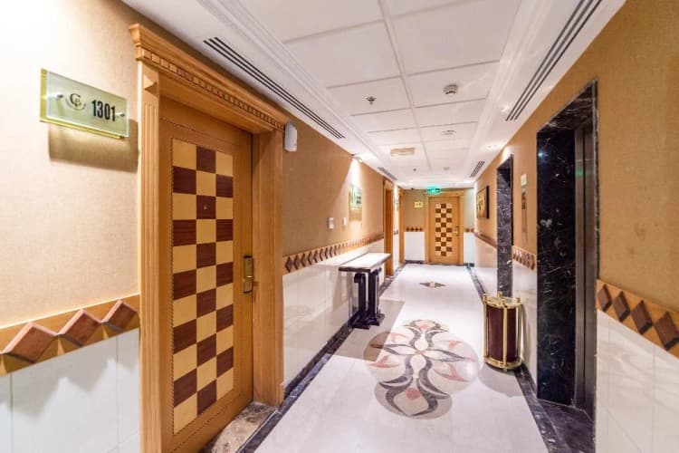 Lobby, Crystal Plaza Hotel, Dubai