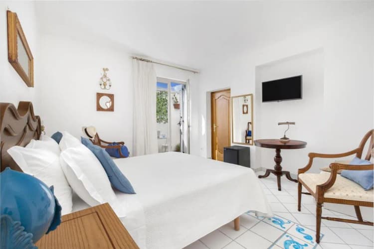 DOUBLE ECONOMY Room, Smeraldo, Naples