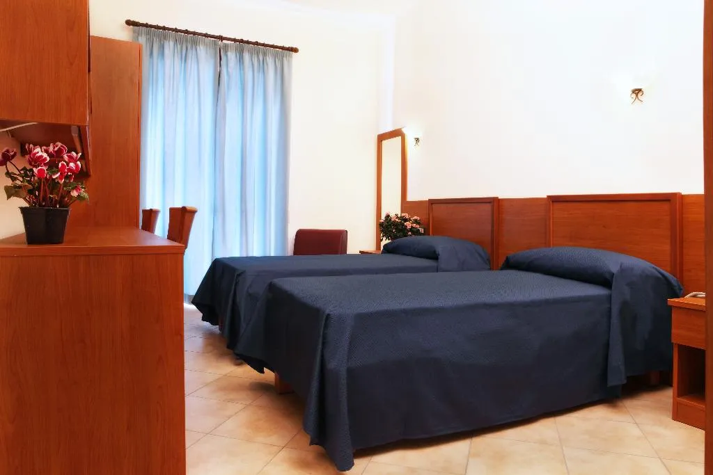 Double or Twin STANDARD Room, Residence Hotel Gloria, Palermo