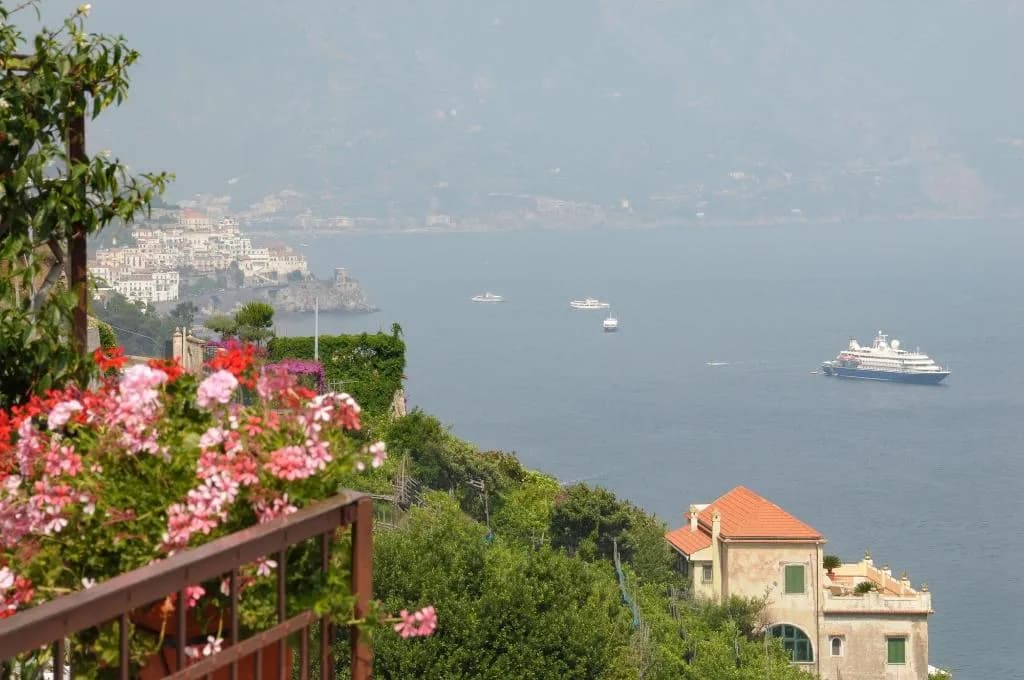 General view, Al Pesce d'Oro, Naples