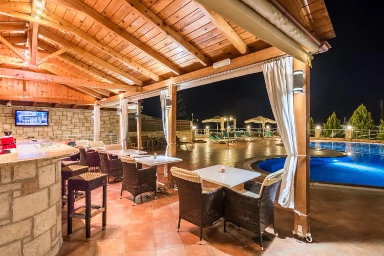 Bar, Pilot's Villas Luxury Suites, Crete