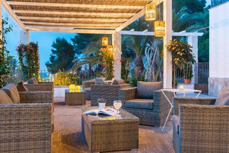 Bar, Boutique Hotel Oriola, Majorca