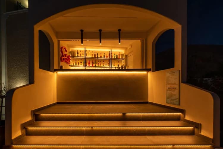 Bar, Villa Anemomilos Perissa, Santorini