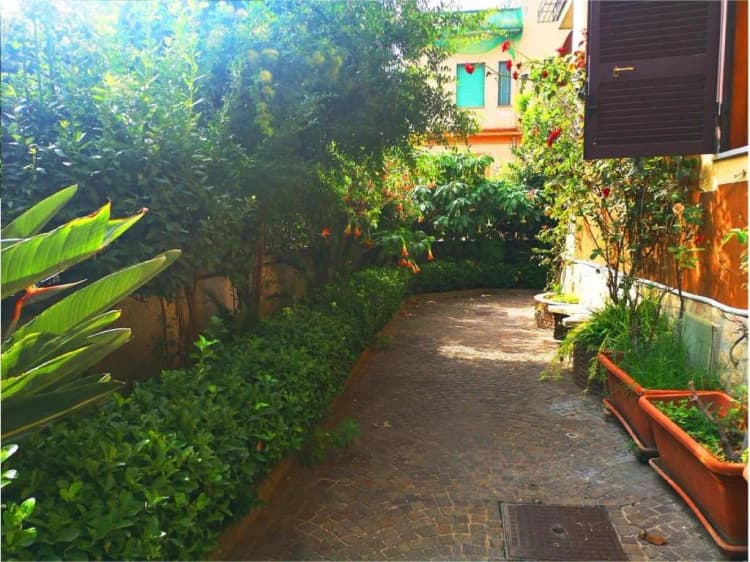 General view, Naples Experience Backpackers Hostel, Naples