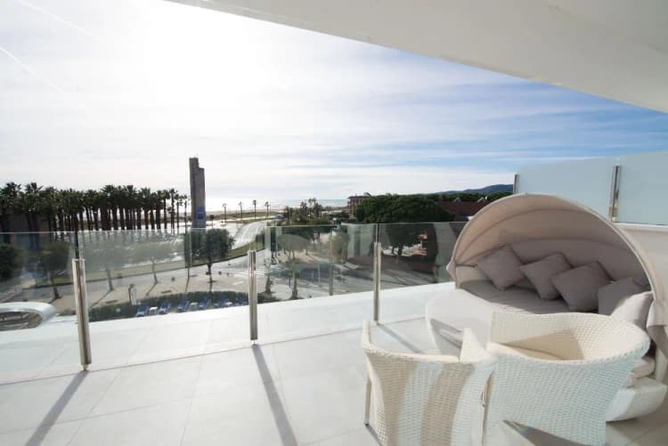 APARTMENT DUPLEX SUPERIOR Room, Masd Mediterraneo, Barcelona