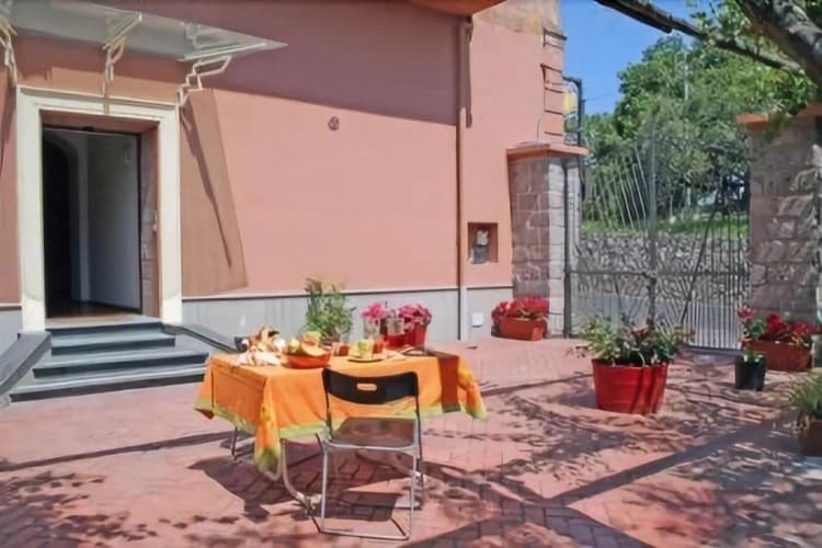 General view, Bellaria Relais, Naples