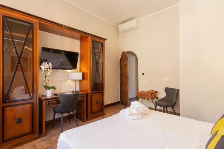 APARTMENT STANDARD Room, Villa Alberti Portofino Land, Cagliari