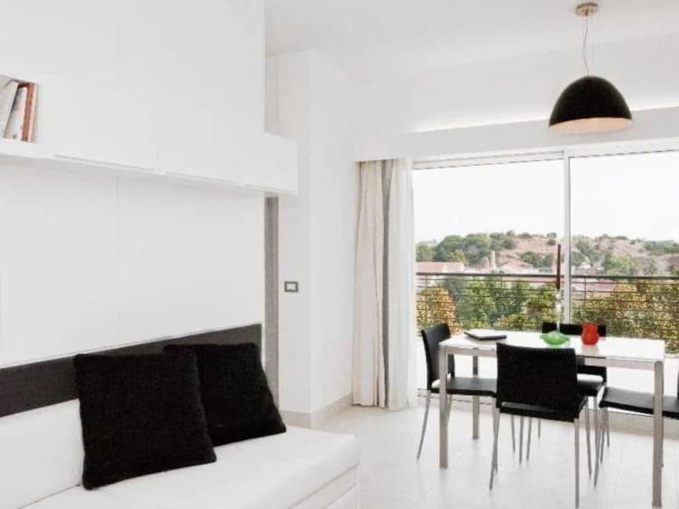 APARTMENT CAPACITY 2 Room, Lungotevere Suite, Rome