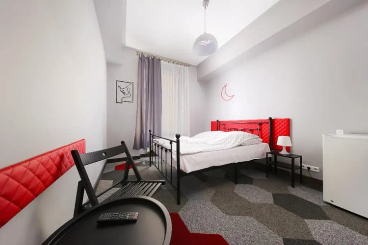 DOUBLE STANDARD Room, Moon Hostel Krakow, Krakow