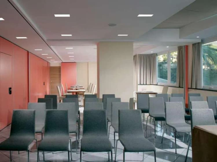 Conferences, Raito, Naples