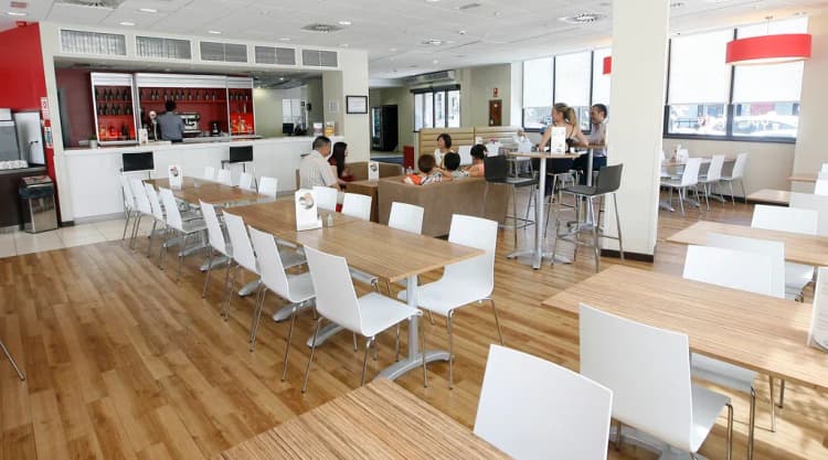 Bar, Travelodge Valencia Aeropuerto, Valencia