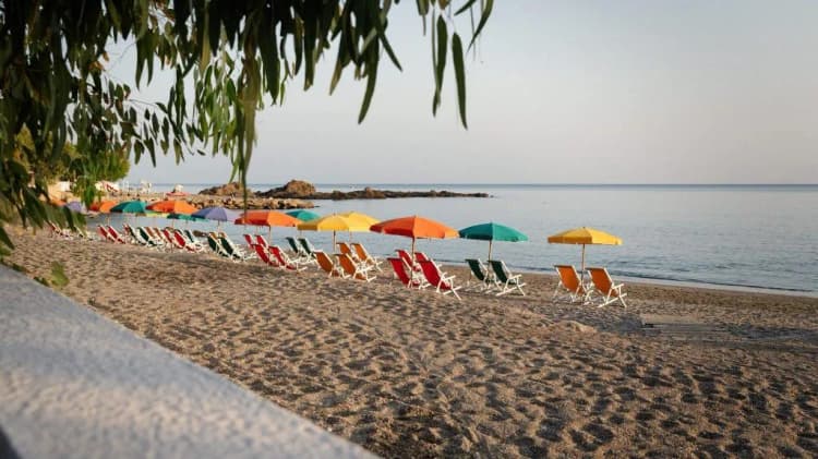 Beach, Villaggio Residence Testa di Monaco, Catania