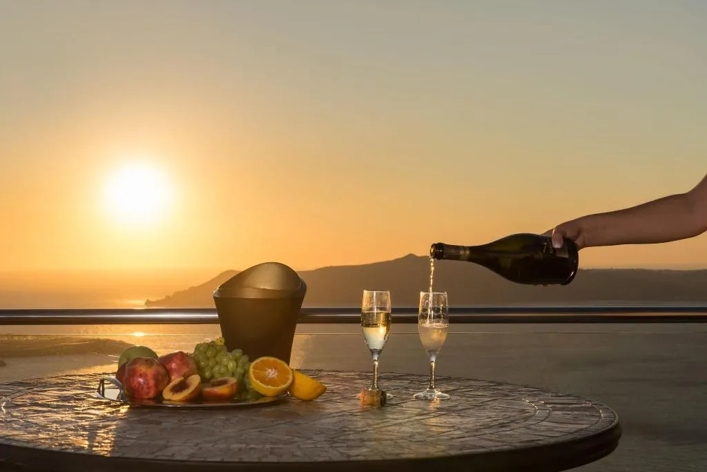 Bar, Anteliz Hotel And Suites, Santorini