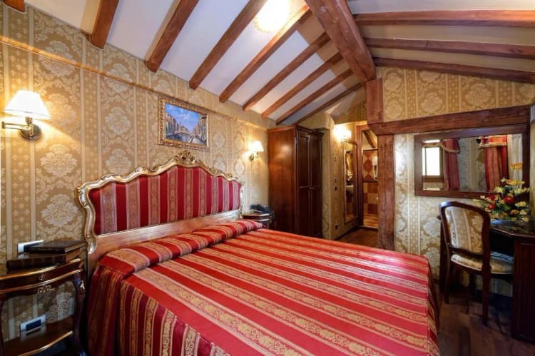 DOUBLE STANDARD Room, Antico Panada, Venice