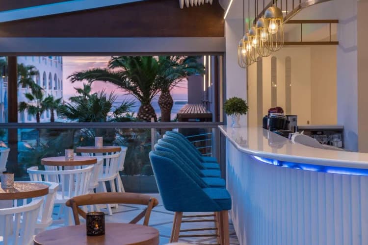 Bar, Mari Kristin Beach Hotel, Crete