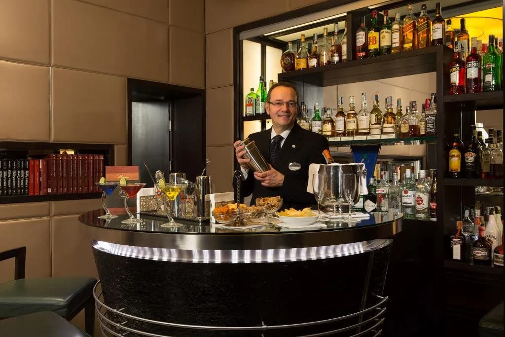 Bar, Mascagni, Rome