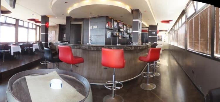 Bar, Washington, Casablanca