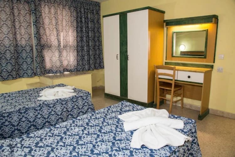 APARTMENT CAPACITY 2 ONE BEDROOM Room, Burlington Apartments, Malta
