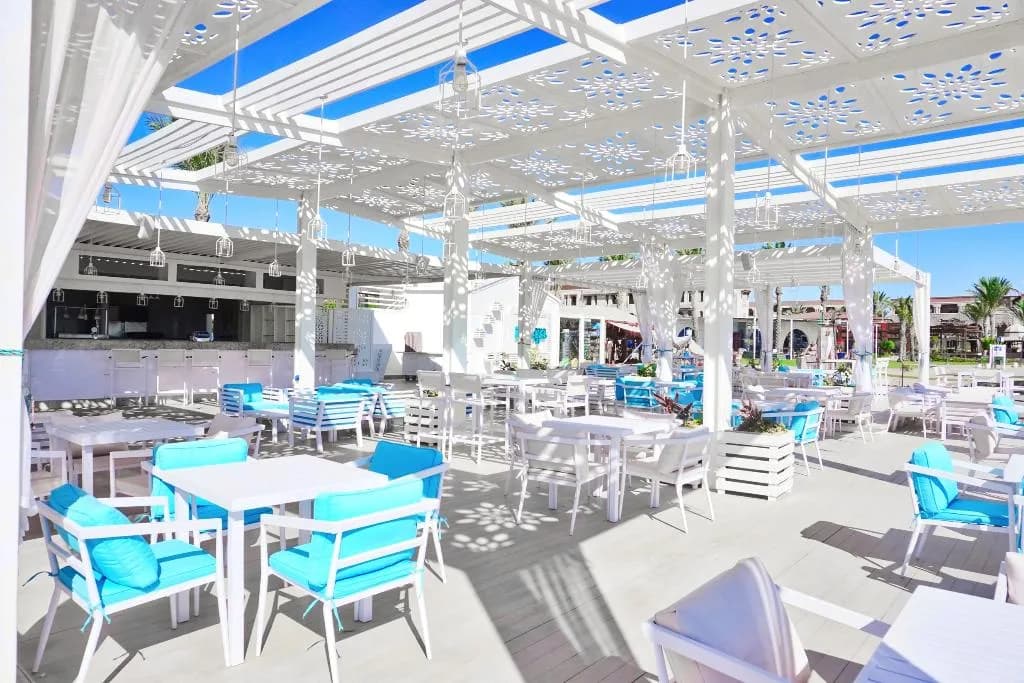 Bar, Sunrise Garden Beach Resort, Red Sea Riviera