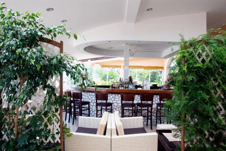 Bar, Coral Beach, Corfu