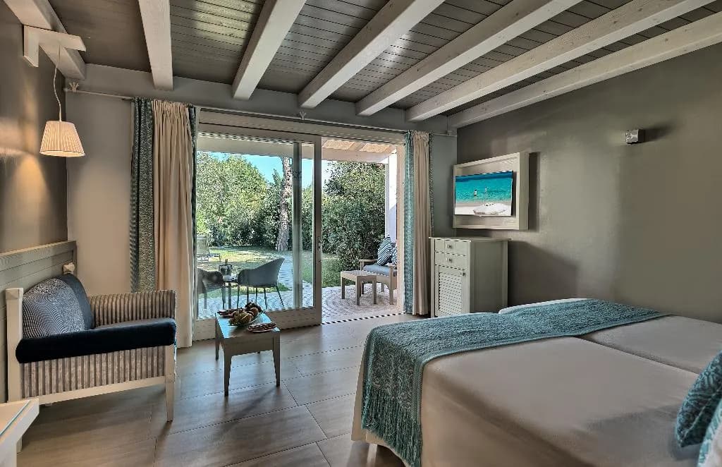 BUNGALOW DELUXE Room, Forte Village Resort Le Palme, Cagliari
