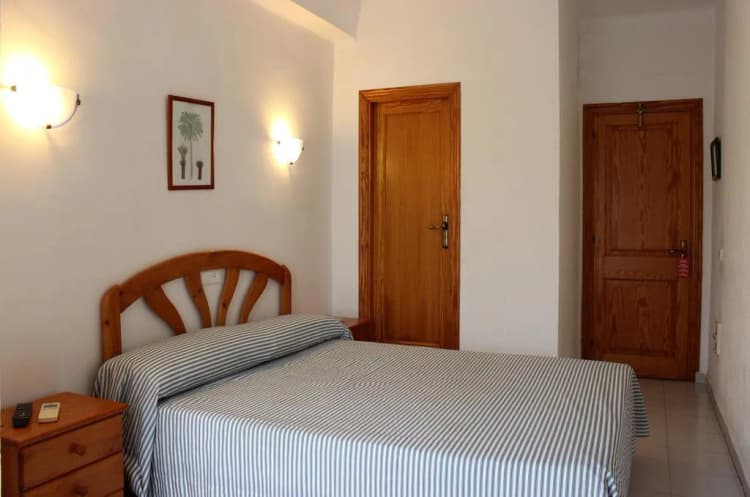DOUBLE SINGLE USE STANDARD Room, Hostal Vista Alegre By Eurotels, Majorca