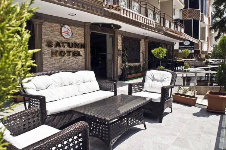 Bar, Saturn, Izmir